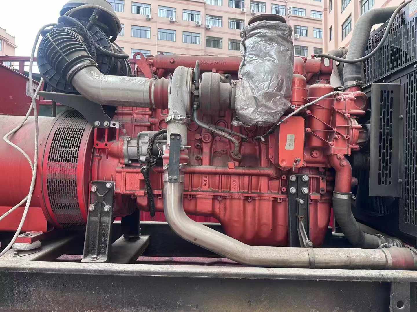 敦煌如何选择适合 600kW 柴油发电机组的过载保护器？